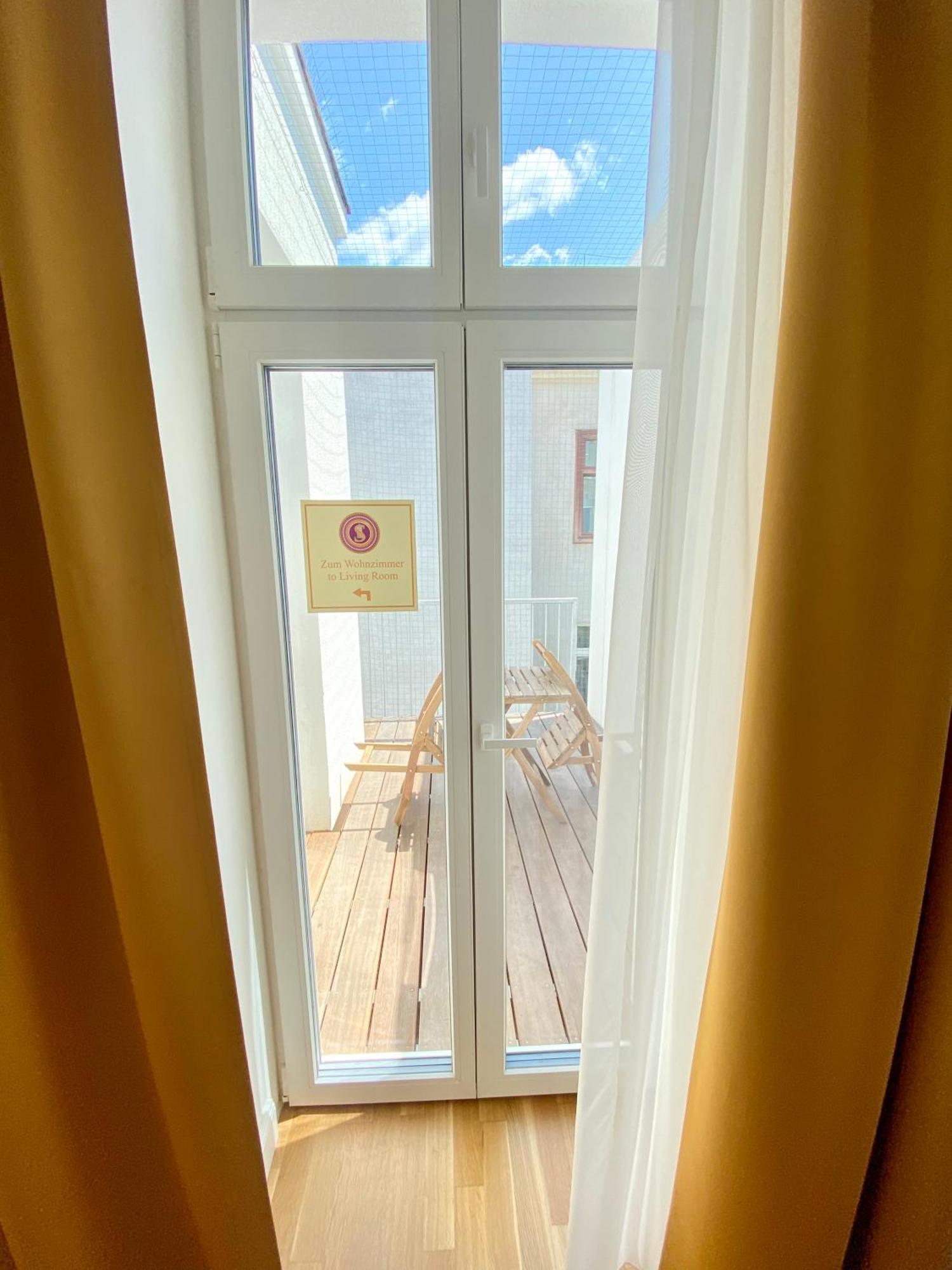 Steiner Residences Vienna Reumannplatz Rum bild